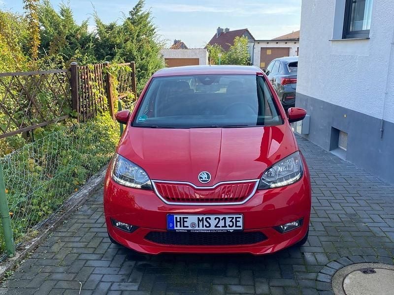Rot Gebraucht 2020 Skoda Citigo-e IV Ambition Kleinwagen | 11.990 € (Guter Preis) - Bild 1/4