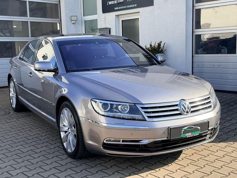 Gebraucht VW Phaeton Exclusive 300 PS (220 kW) 2012 Silber Limousine
