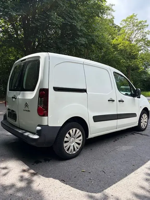 Gebraucht Citroën e-Berlingo 90 PS (66 kW) 2014 Weiß Limousine
