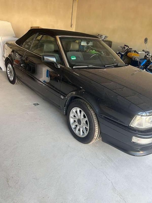 Blau Gebraucht 1996 Audi 80 Cabrio | 8.990 € - Bild 1/4