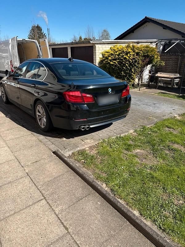 Gebraucht BMW 525 204 PS (150 kW) 2010 Schwarz Limousine