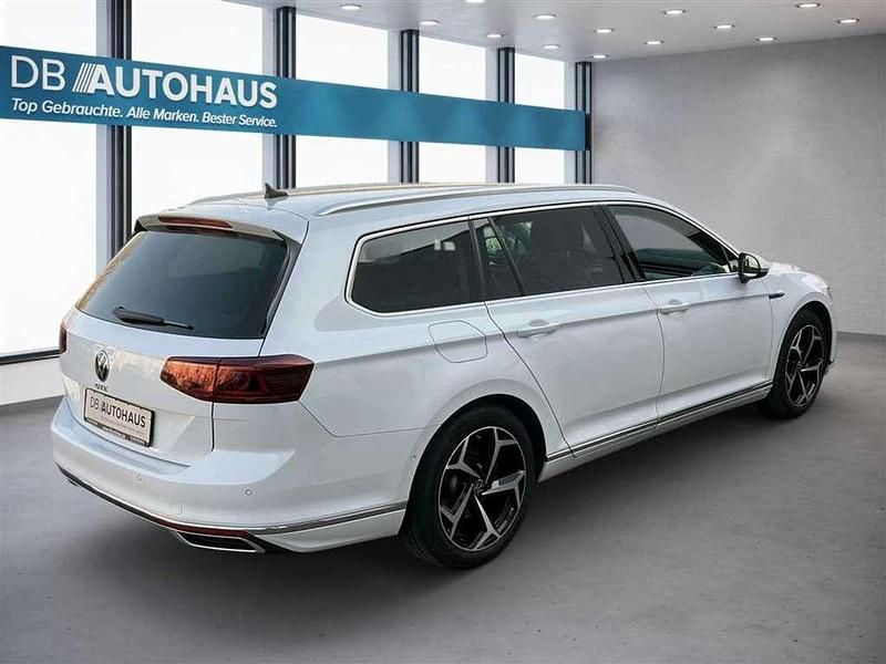 Gebraucht VW Passat GTE 218 PS (160 kW) 2022 Weiß Kombi