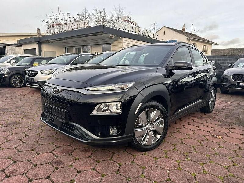 Schwarz Gebraucht 2020 Hyundai Kona Trend SUV | 19.900 € (Fairer Preis) - Bild 1/4
