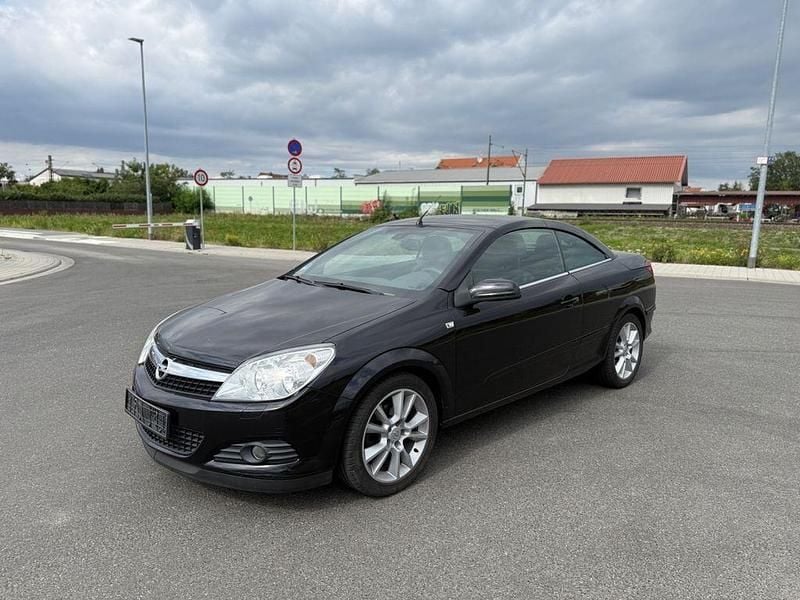 Saphirschwarz/black sapphire Gebraucht 2007 Opel Astra Cabriolet Cosmo Cabrio | 2.599 € (Superpreis) - Bild 1/4
