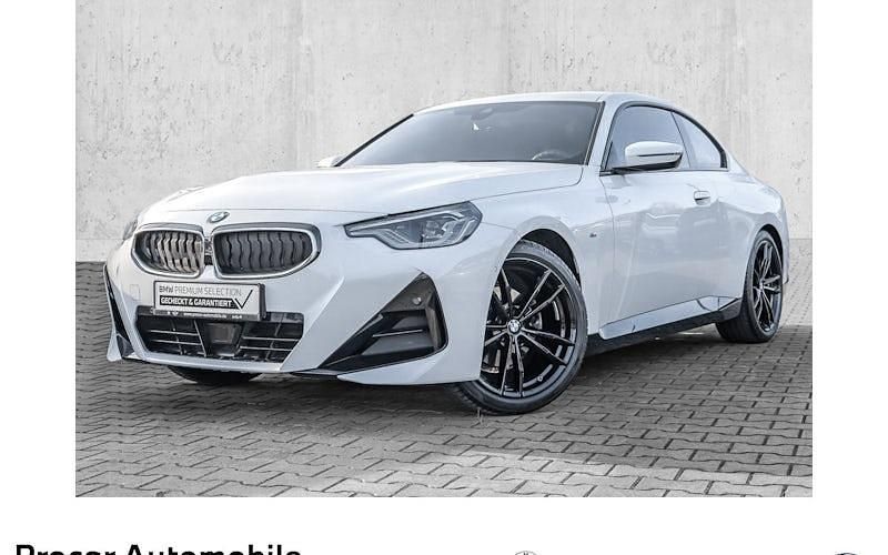 Weiß Gebraucht 2024 BMW 220 M Sport Coupé | 39.800 € (Teuer) - Bild 1/4