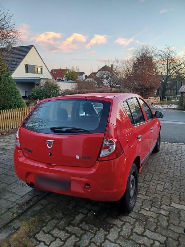 Gebraucht Dacia Sandero 75 PS (55 kW) 2009 Limousine