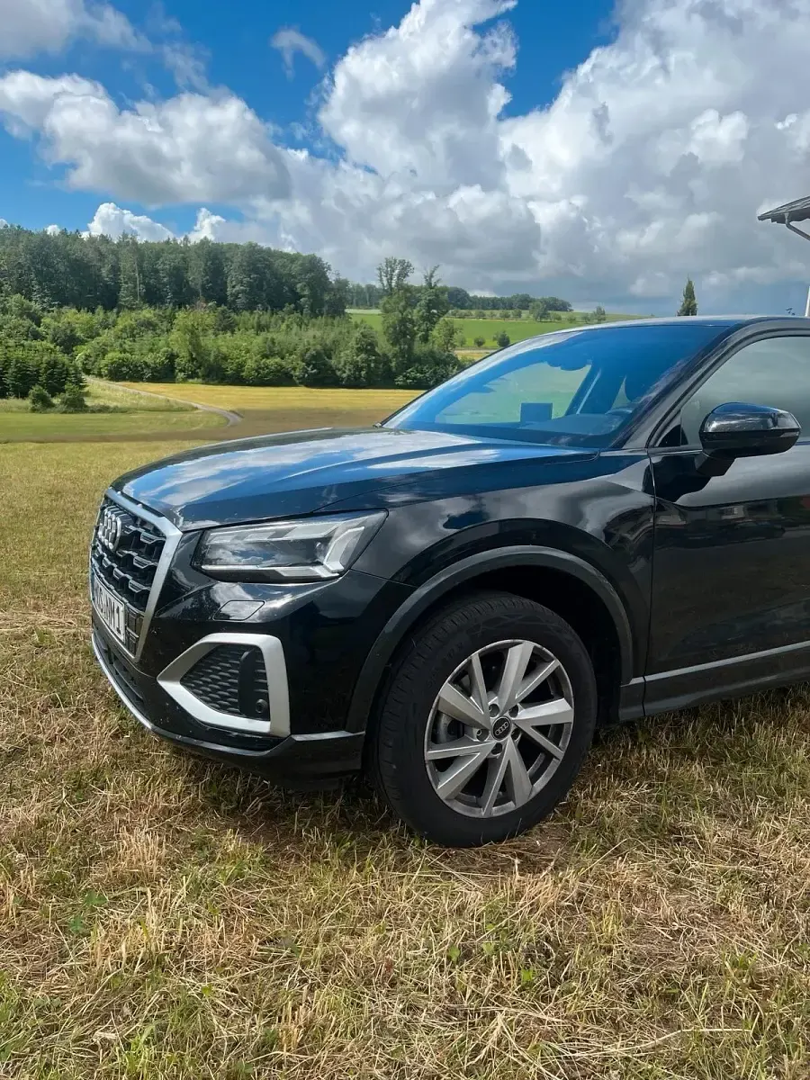 Gebraucht Audi Q2 Advanced Plus 116 PS (85 kW) 2025 Schwarz SUV