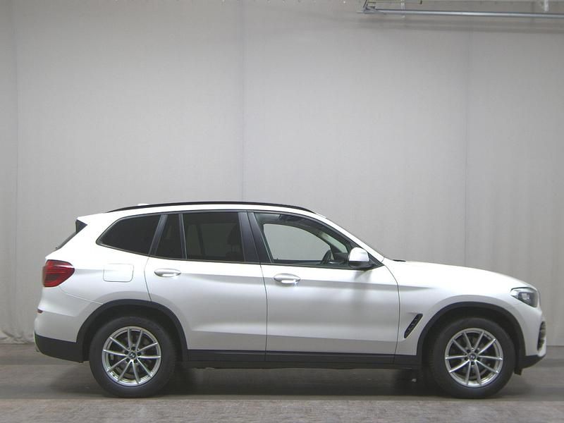 Weiss Gebraucht 2021 BMW X3 Advantage SUV | 25.880 € (Superpreis) - Bild 1/4
