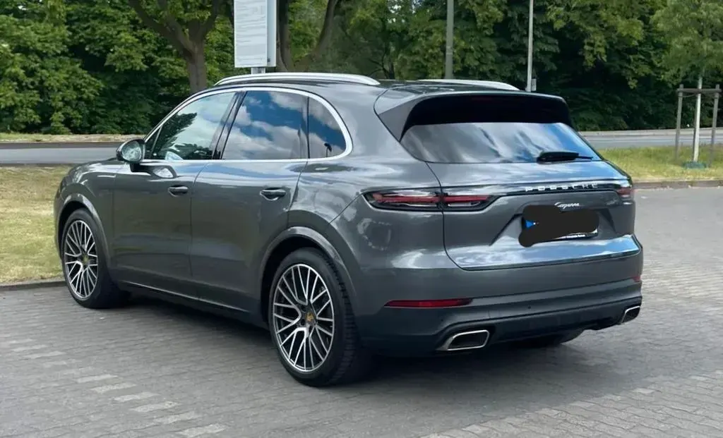 Second-hand Porsche Cayenne 340 CP (250 kW) 2020 Gri SUV