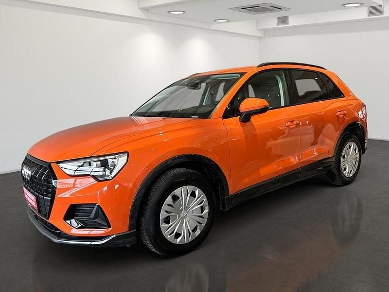 Second-hand Audi Q3 Advanced Plus 150 CP (110 kW) 2023 Portocaliu SUV