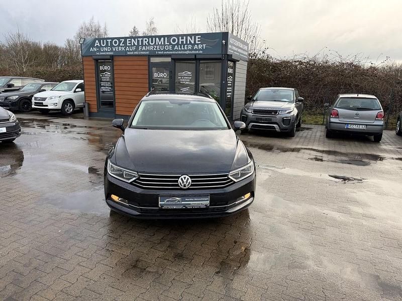 Gebraucht VW Passat Comfortline 120 PS (88 kW) 2015 Schwarz Kombi