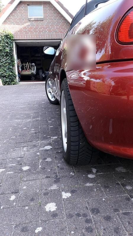 Gebraucht MG F 120 PS (88 kW) 1998 Rot Cabrio