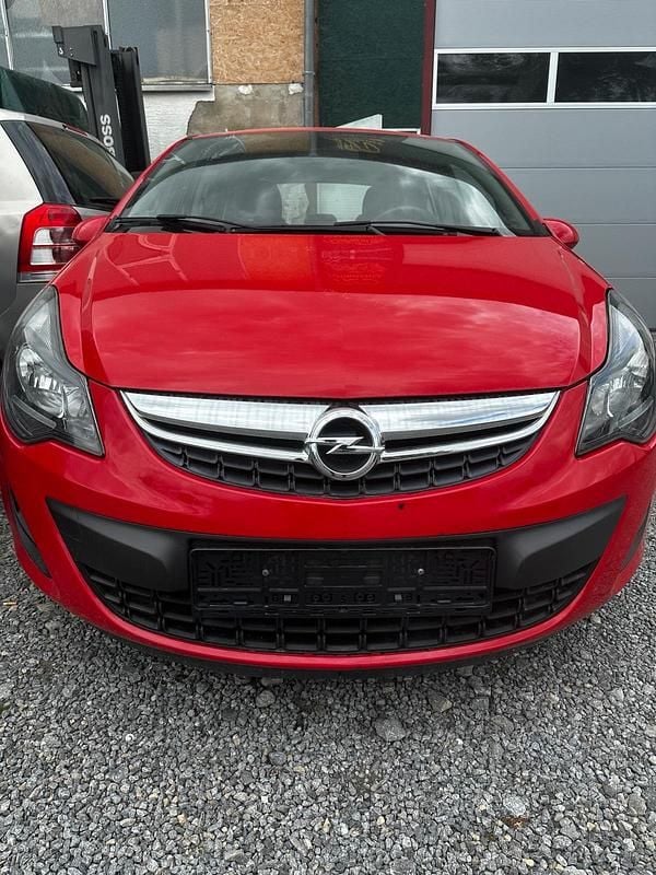 Gebraucht Opel Corsa 95 PS (69 kW) 2015 Rot Kleinwagen