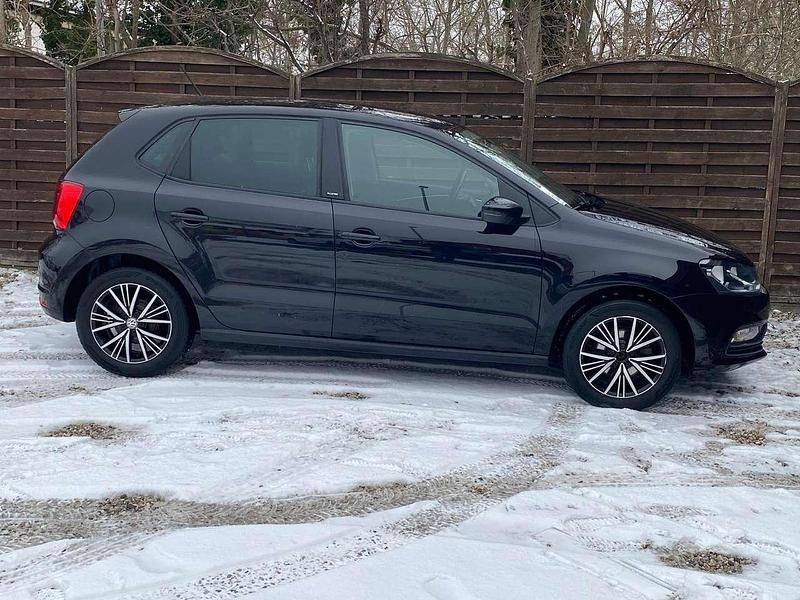 Gebraucht VW Polo Allstar 75 PS (55 kW) 2017 Other Limousine
