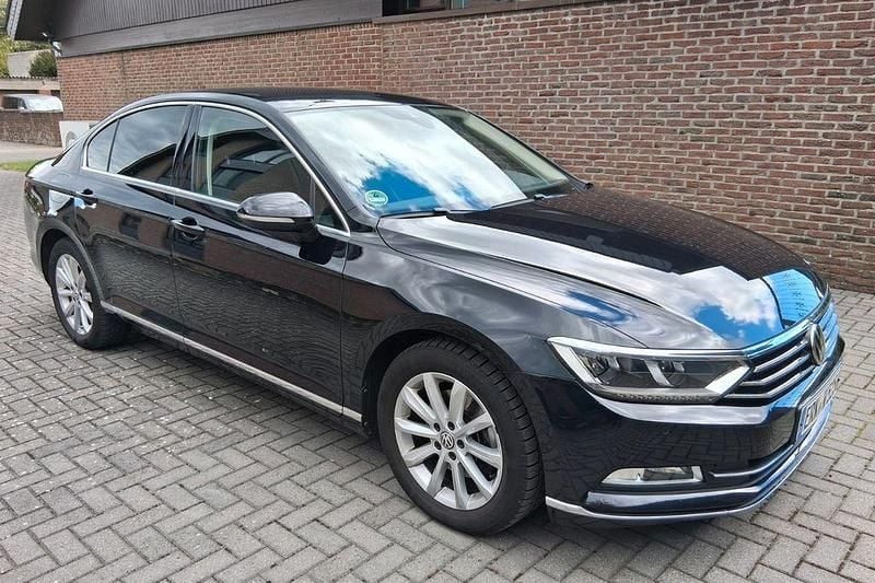Używany VW Passat Highline 150 KM (110 kW) 2019 Czarny Sedan/Limuzyna