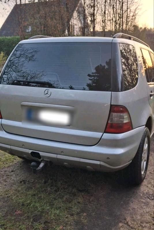 Gebraucht Mercedes ML270 2004 Silber SUV