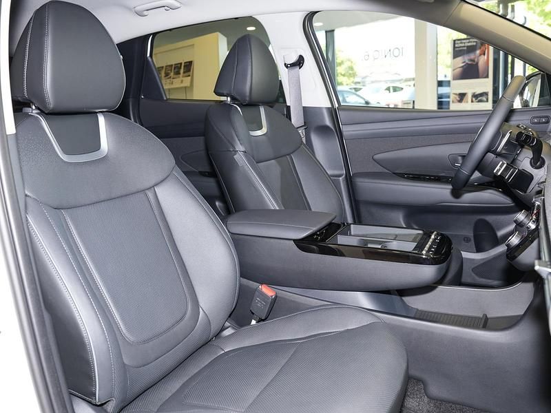 Neu Hyundai Tucson Prime 252 PS (185 kW) 2025 Atlas white / sol SUV