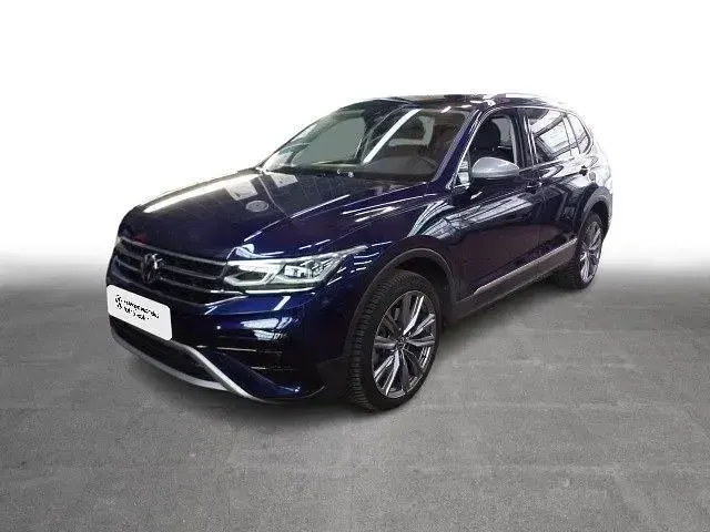 Gebraucht VW Tiguan Allspace Elegance 200 PS (147 kW) 2023 Blau SUV