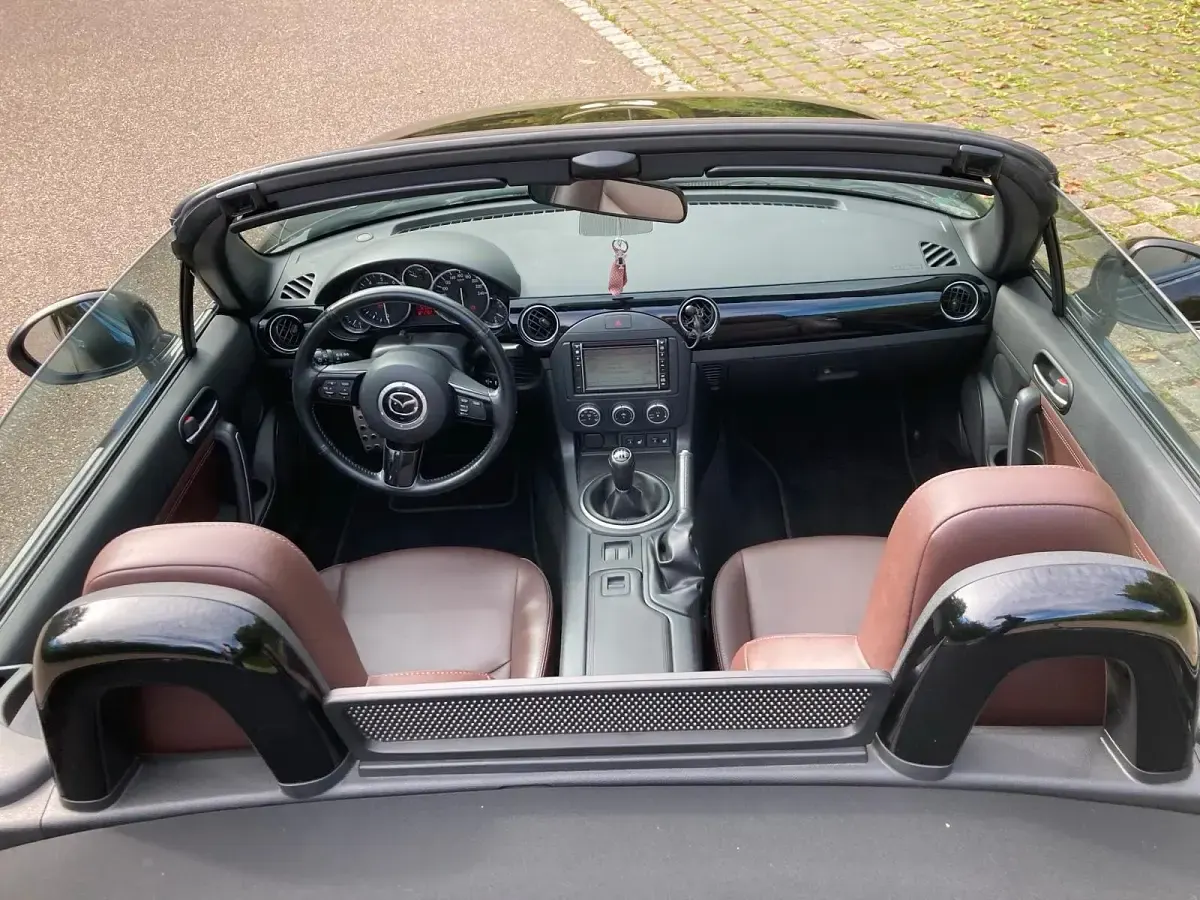 Gebraucht Mazda MX5 136 PS (100 kW) 2012 Andere farben Cabrio