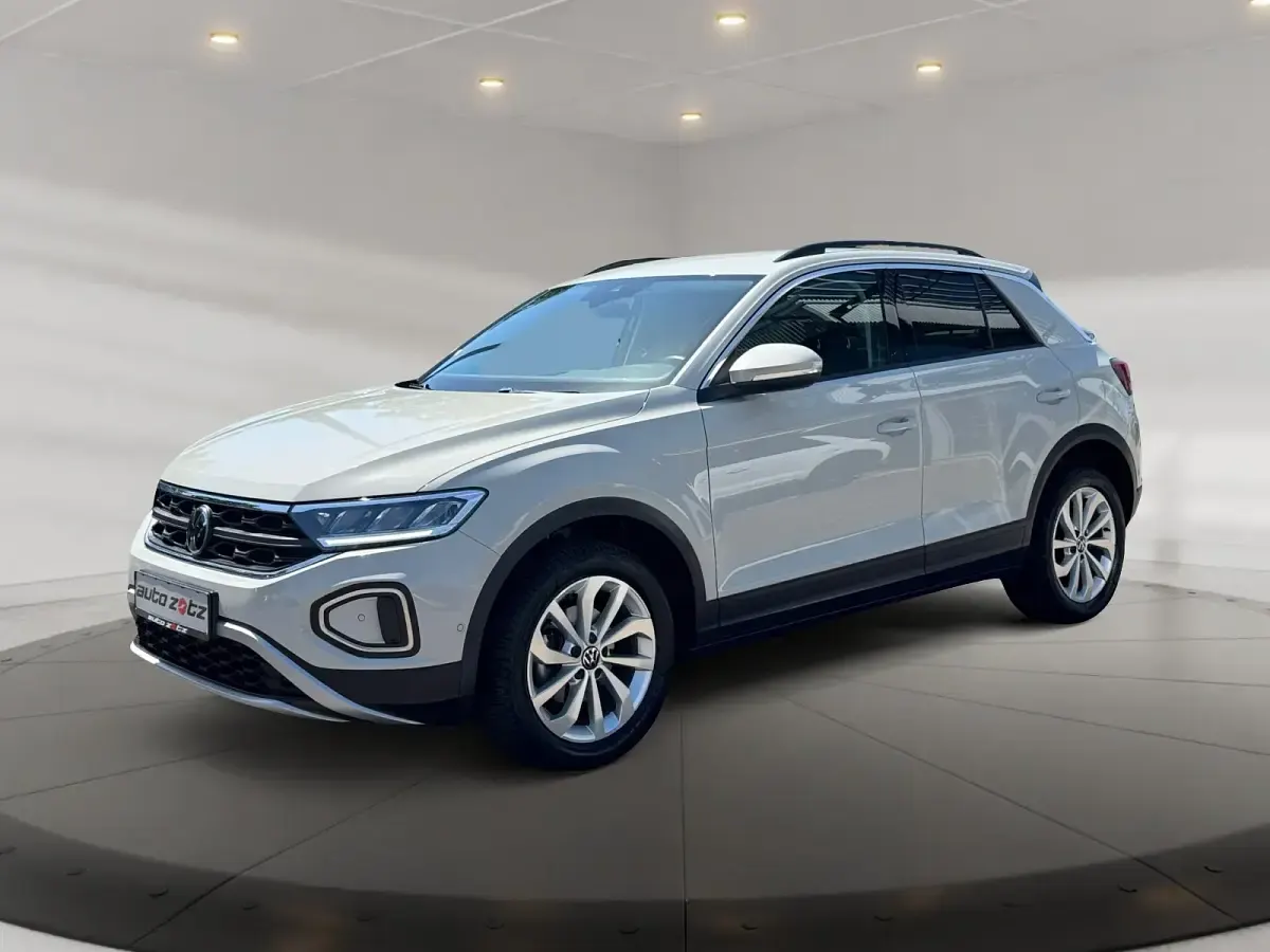 Usado VW T-Roc Life 150 HP (110 kW) 2022 SUV