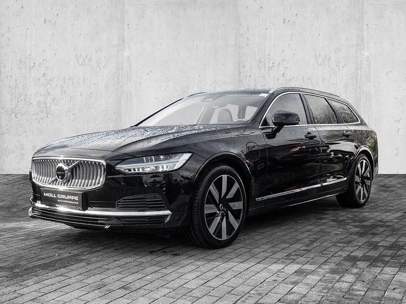 Gebraucht Volvo V90 Plus 253 PS (186 kW) 2025 Schwarz Kombi