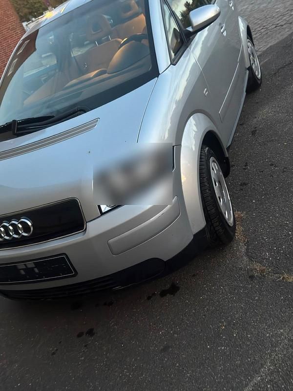 Silber Gebraucht 2000 Audi A2 Kleinwagen | 2.550 € (Fairer Preis) - Bild 1/4