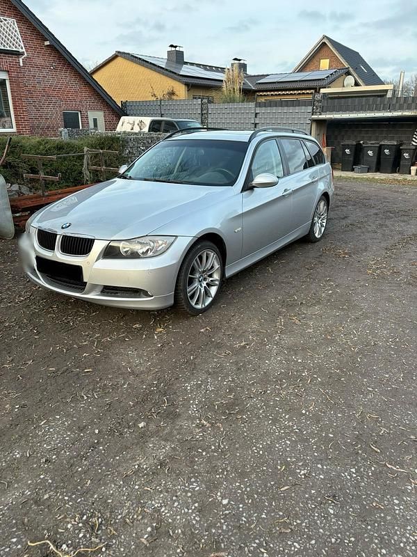 Gebraucht BMW 320 M Performance 163 PS (119 kW) 2005 Silber Kombi