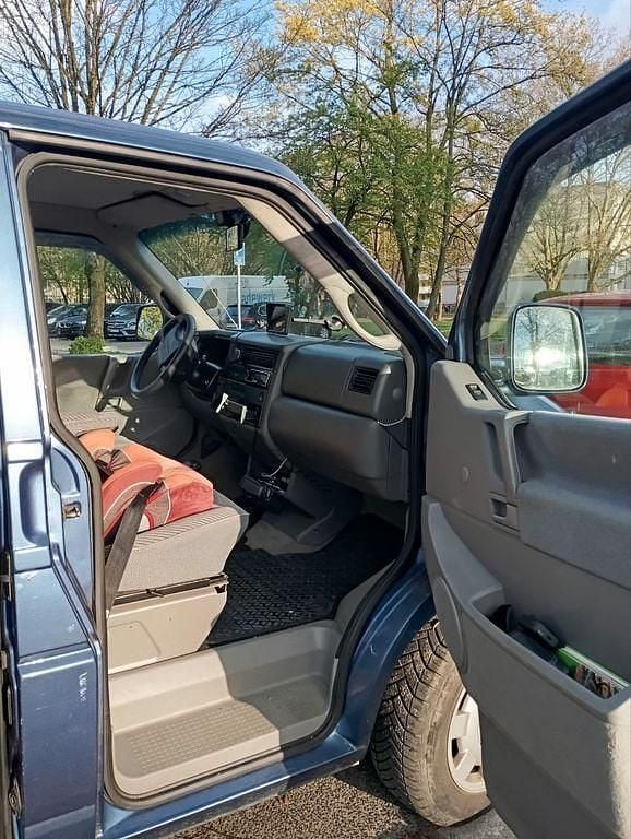 Gebraucht VW T4 140 PS (102 kW) 1998 Blau Van