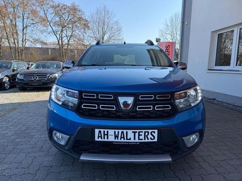 Gebraucht Dacia Sandero Stepway 90 PS (66 kW) 2020 Blau (metallic) Kleinwagen