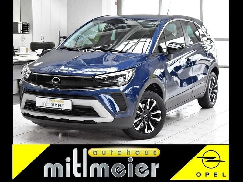 Blau nautic blau met. Gebraucht 2023 Opel Crossland Elegance SUV | 17.890 € (Fairer Preis) - Bild 1/4
