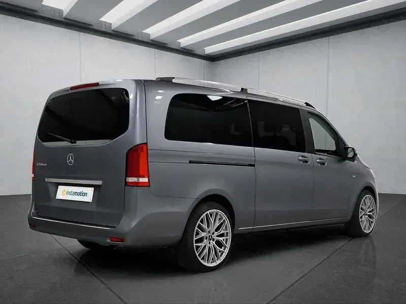 Gebraucht Mercedes V250 190 PS (139 kW) 2023 Grau Van / Kleinbus