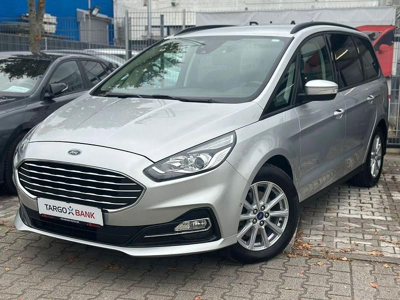 Silber Gebraucht 2022 Ford Galaxy Van / Kleinbus | 21.990 € (Guter Preis) - Bild 1/4