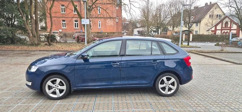 Second-hand Skoda Rapid 90 CP (66 kW) 2016 Albastru Hatchback