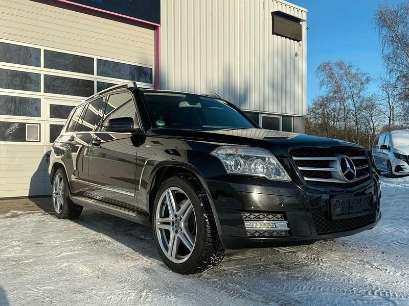 Gebraucht Mercedes GLK250 204 PS (150 kW) 2012 Schwarz SUV