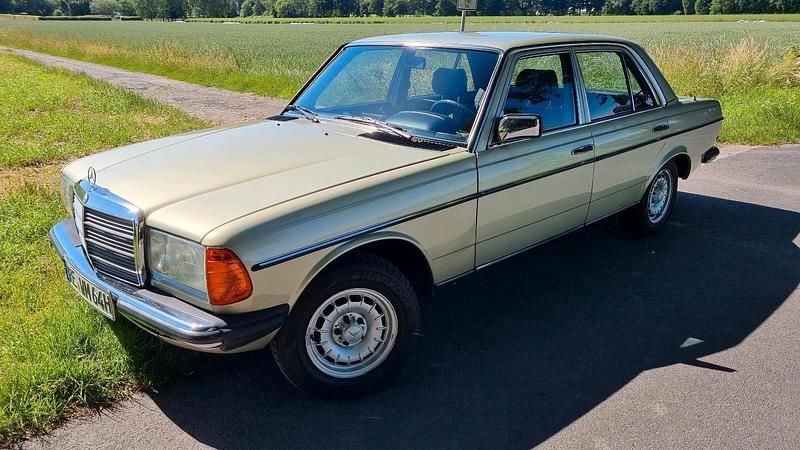 Gebraucht 1983 Mercedes 200 Limousine | 8.900 € - Bild 1/4