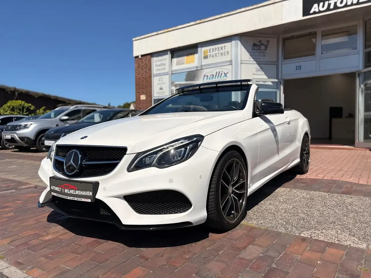 Gebraucht Mercedes E250 AMG 211 PS (155 kW) 2015 Weiß Cabrio