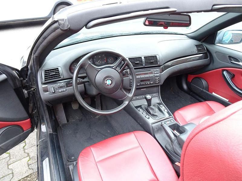 Gebraucht BMW 323 Cabriolet 170 PS (125 kW) 2000 Schwarz Cabrio