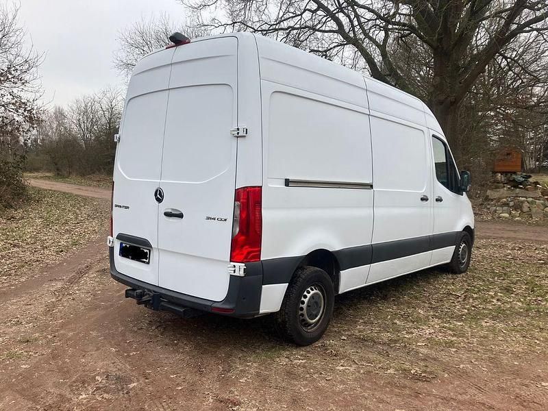 Gebraucht Mercedes Sprinter 143 PS (105 kW) 2019 Weiß Van