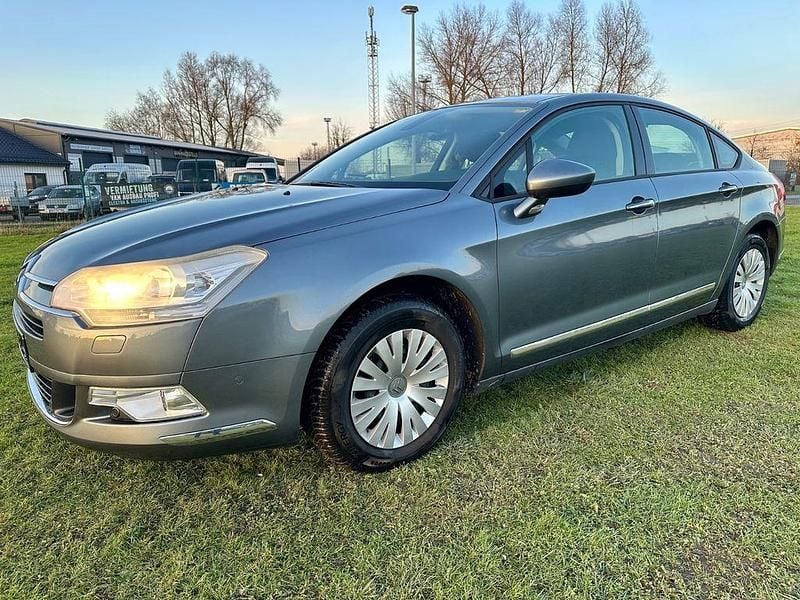 Grau Gebraucht 2011 Citroën C5 Comfort Limousine | 4.000 € (Guter Preis) - Bild 1/4