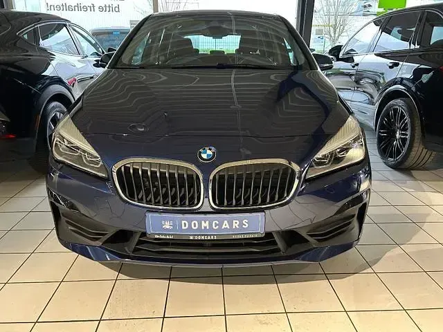 Używany BMW 220 Advantage 178 KM (130 kW) 2021 Niebieski Kombi