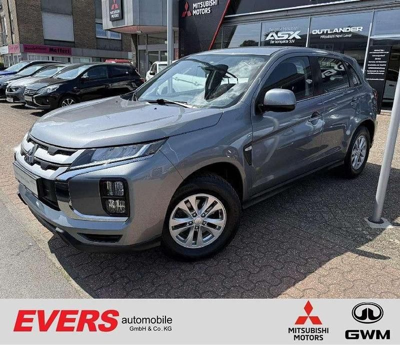 Platinumgrau Gebraucht 2021 Mitsubishi ASX Spirit SUV | 17.950 € (Fairer Preis) - Bild 1/4