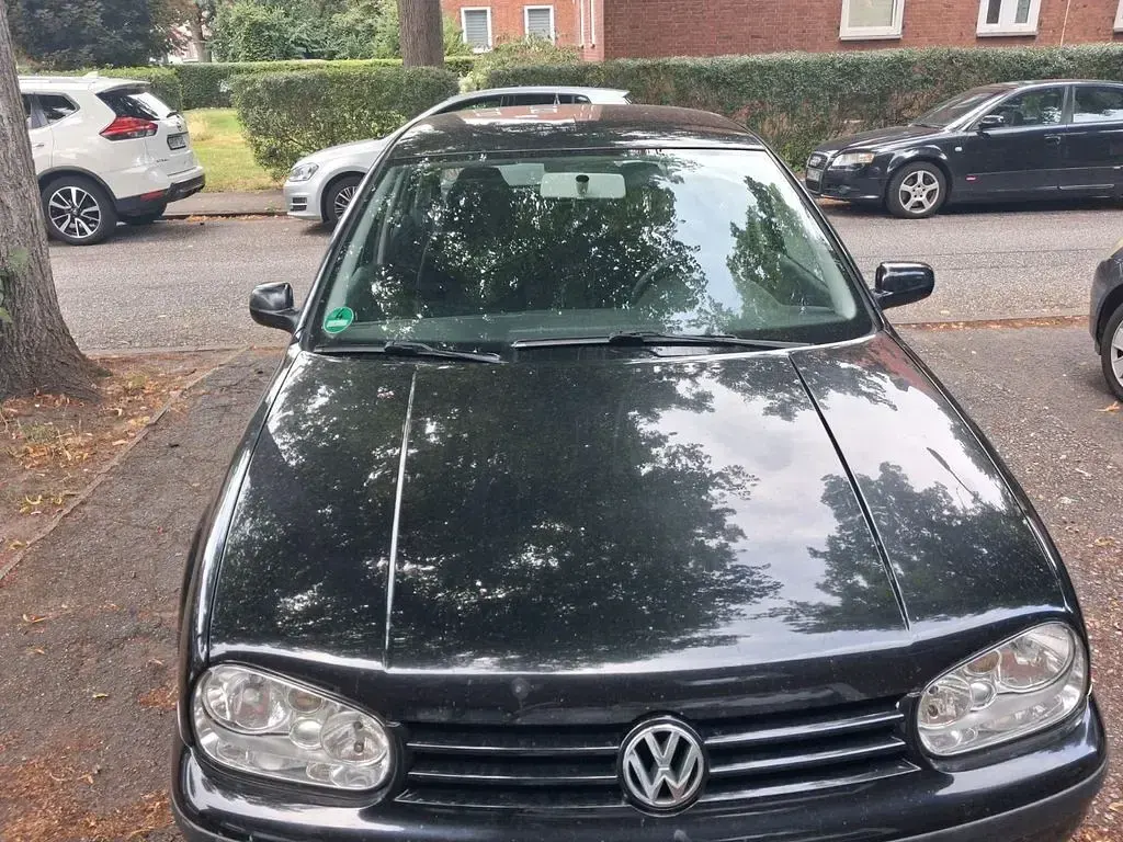 Gebraucht VW Golf IV Basis 101 PS (74 kW) 2000 Schwarz Limousine