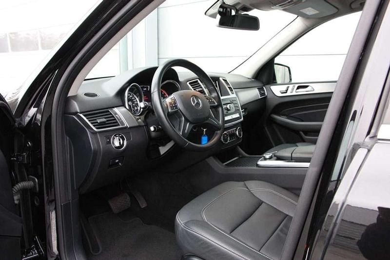 Gebraucht Mercedes ML350 AMG 258 PS (189 kW) 2015 Schwarz SUV
