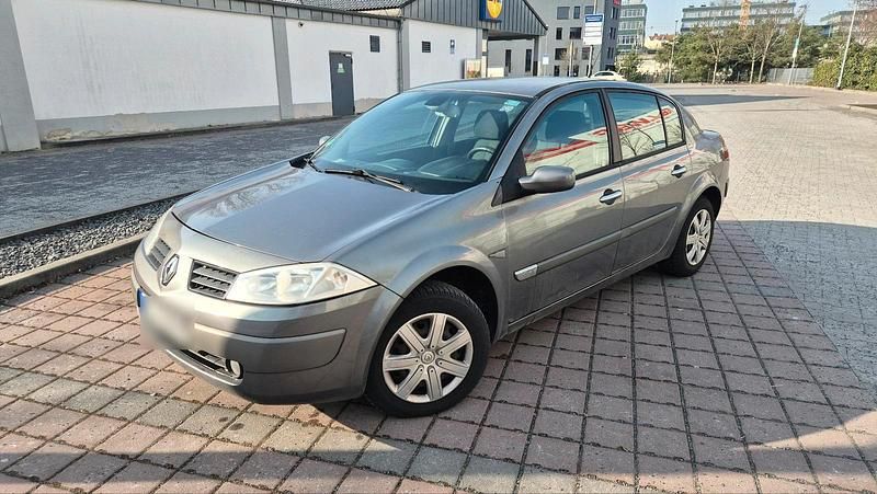 Gebraucht Renault Mégane II 113 PS (83 kW) 2003 Grau Limousine