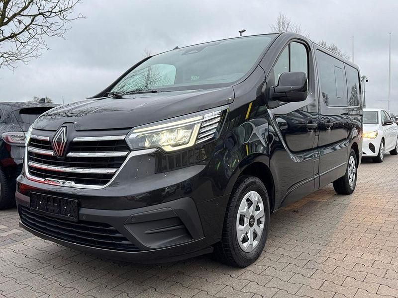 Gebraucht Renault Trafic 150 PS (110 kW) 2024 Schwarz Van / Kleinbus