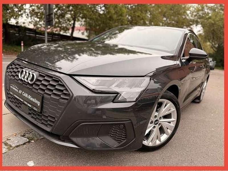 Gebraucht Audi A3 e-tron Ambiente 109 PS (80 kW) 2021 Grau Kleinwagen