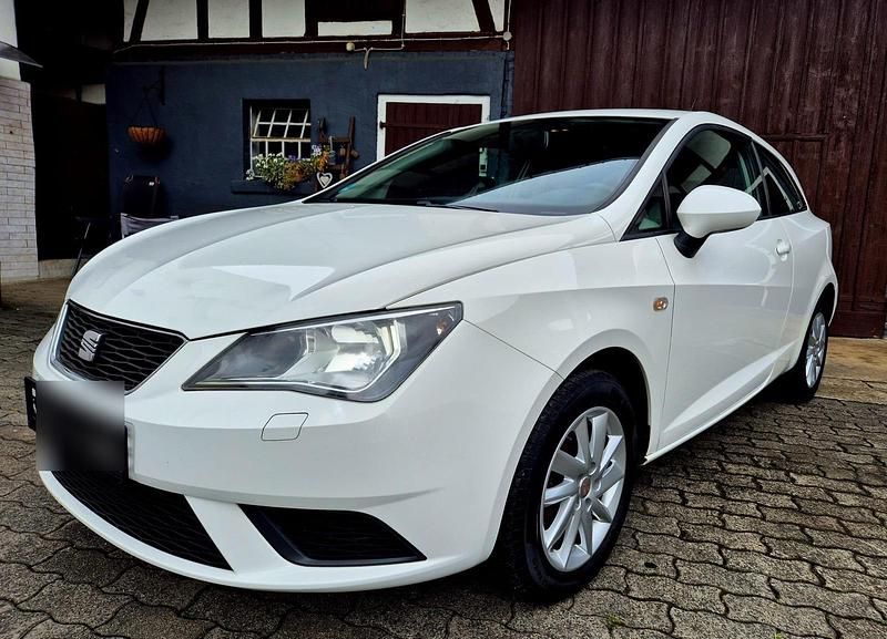 Weiß Gebraucht 2013 Seat Ibiza Style Kleinwagen | 4.700 € (Fairer Preis) - Bild 1/4