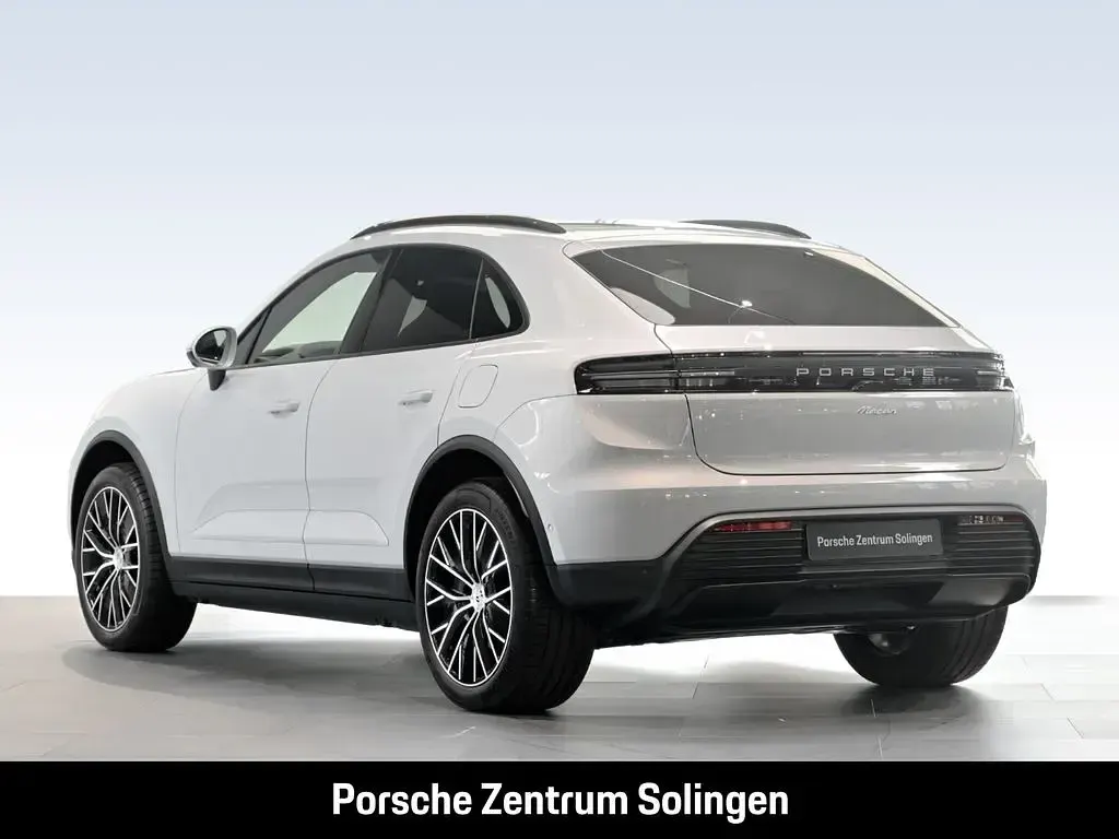 Neu Porsche Macan Electric 264 kW (360 PS) 2026 Grau SUV