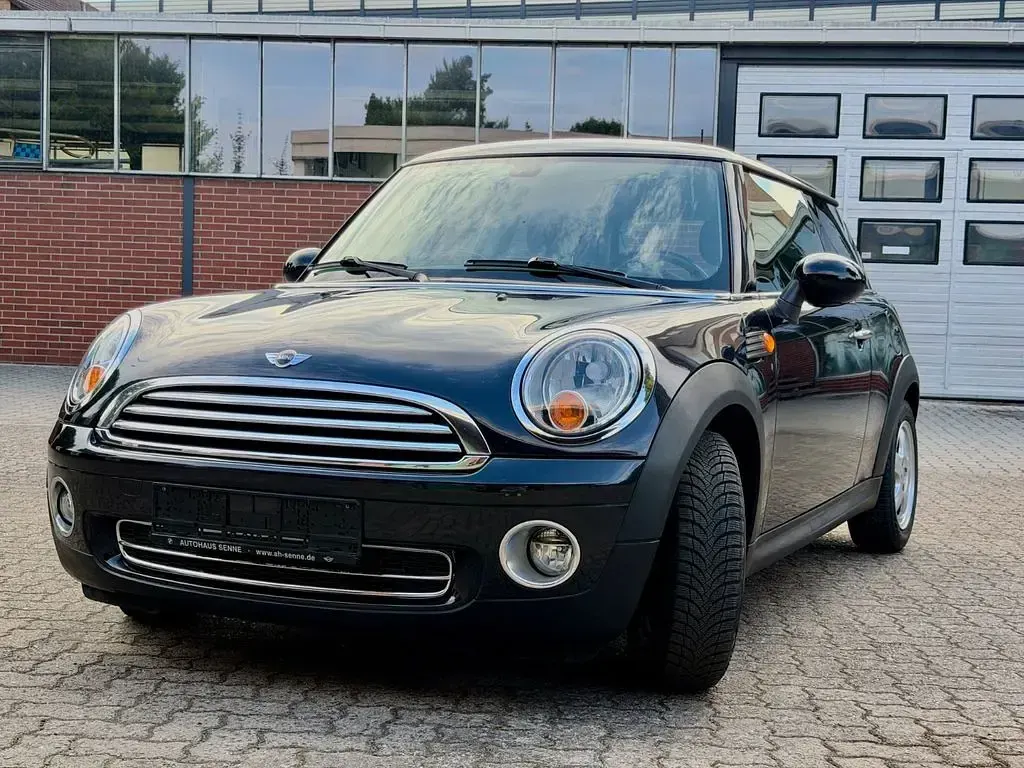 Gebraucht Mini Cooper 95 PS (69 kW) 2008 Schwarz Kleinwagen