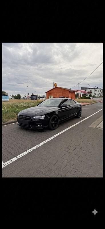 Usado Audi A5 Design 204 HP (150 kW) 2012 Preto Coupé